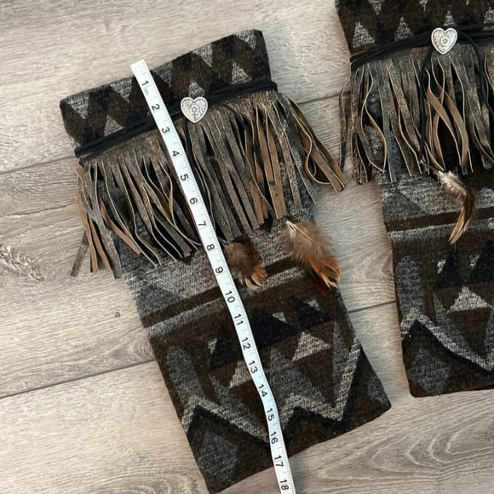 Bohemian leg warmers with fringe, feathers, and a heart - Picture 6 of 7